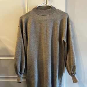 Forever 21 Gray long sleeve